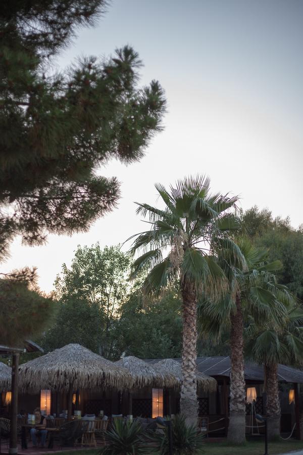 Hotel Hellas Epidaurus Exterior foto